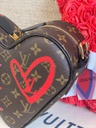 Coeur Heartbag Monogram &quot;Fall in Love&quot;