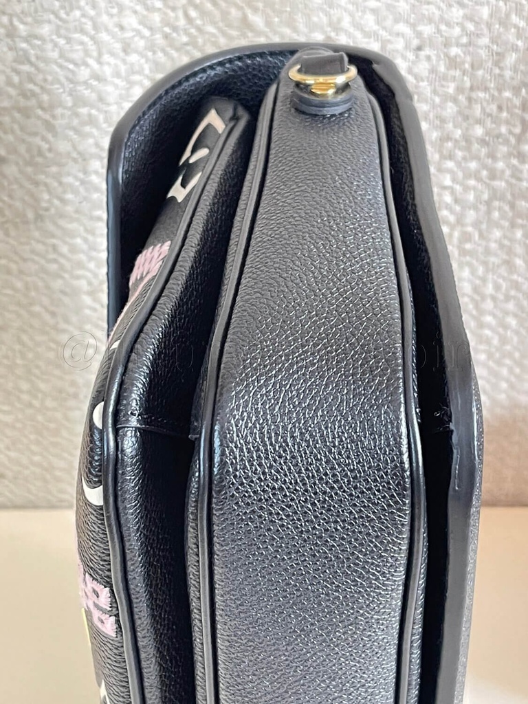 Pochette Metis Embroidery schwarz