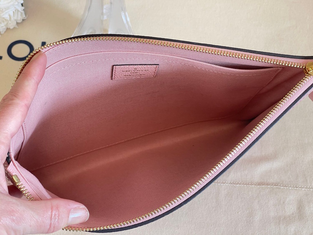 Daily Pouch Empreinte Rose