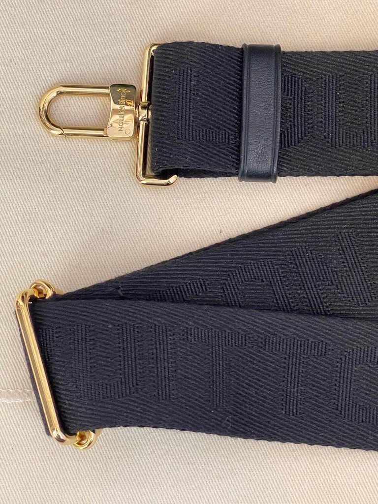 Utility Crossbody Leder