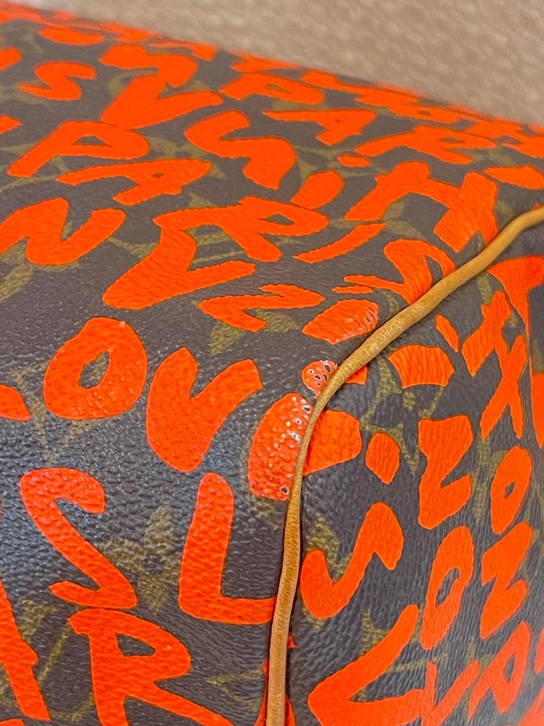 Speedy 30 Graffiti orange