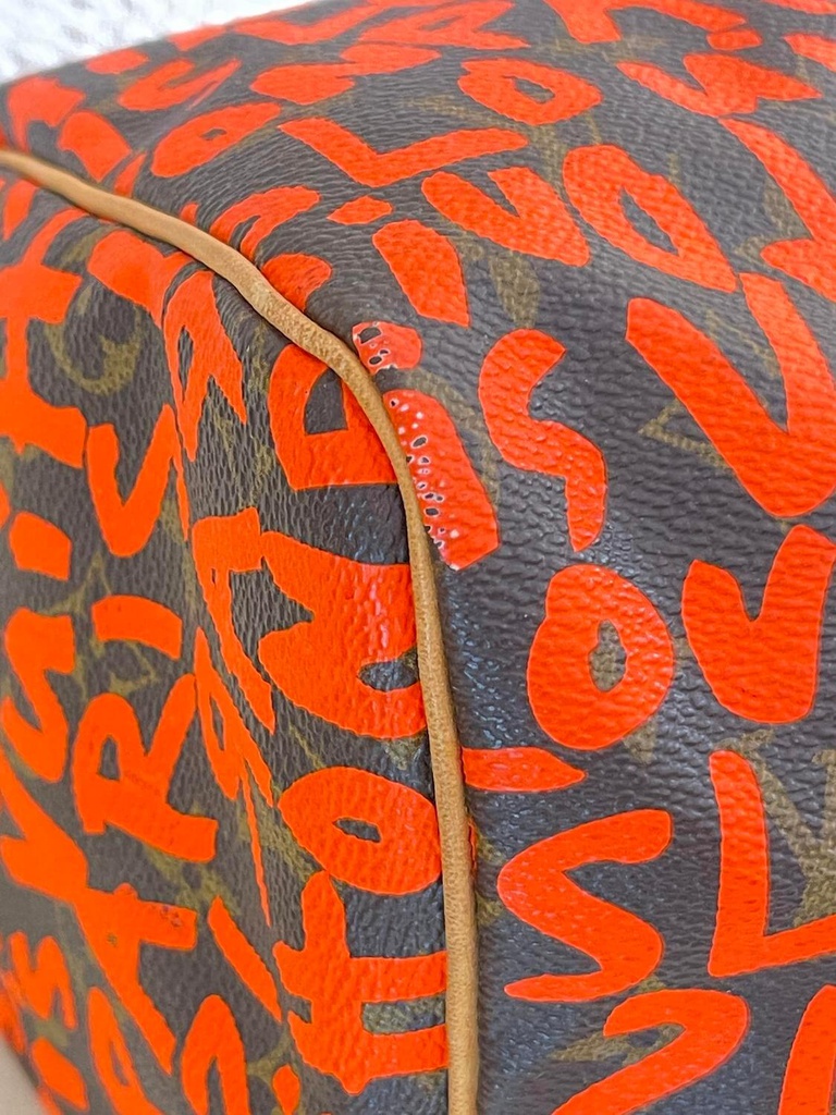 Speedy 30 Graffiti orange