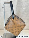 Square bag Monogram Reverse