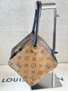 Square bag Monogram Reverse