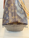 Neverfull MM MOCA &quot;HANDS&quot; Murakami