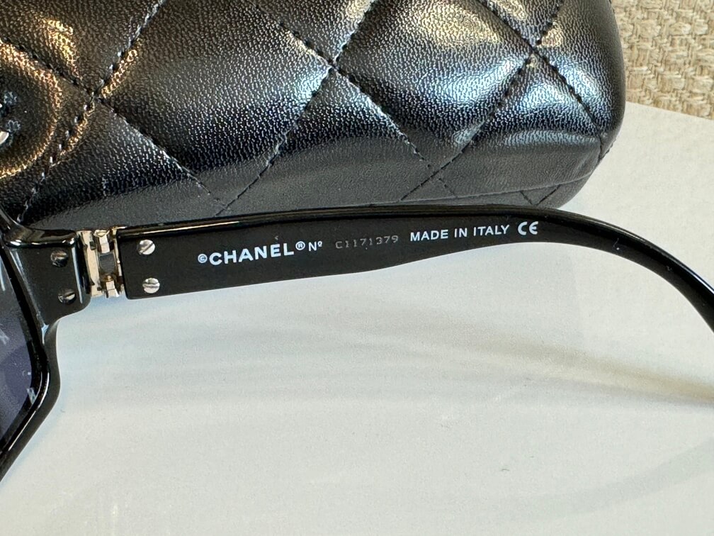 Chanel Sonnenbrille schwarz
