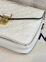 Pochette Metis Empreinte creme