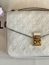 Pochette Metis Empreinte creme