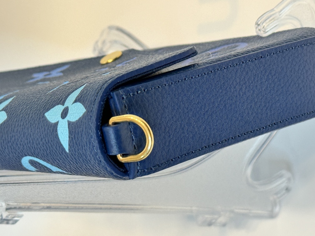 Pochette Felicie Empreinte BTP blau