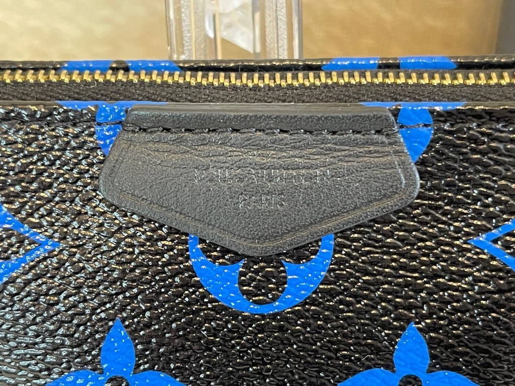Mini Pochette Monogram Digital blue