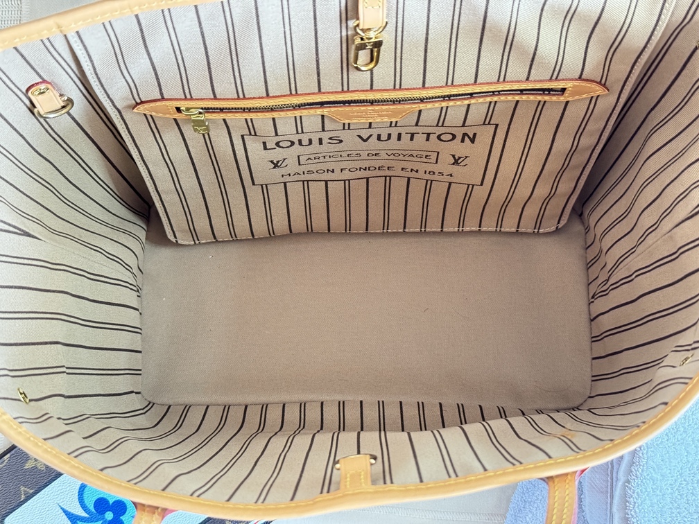 Neverfull MM Monogram GAME ON