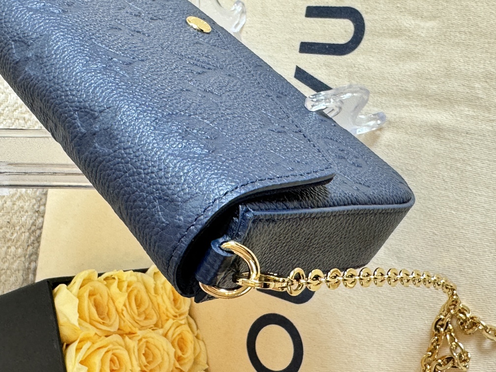 Felicie Pochette Empreinte Navy
