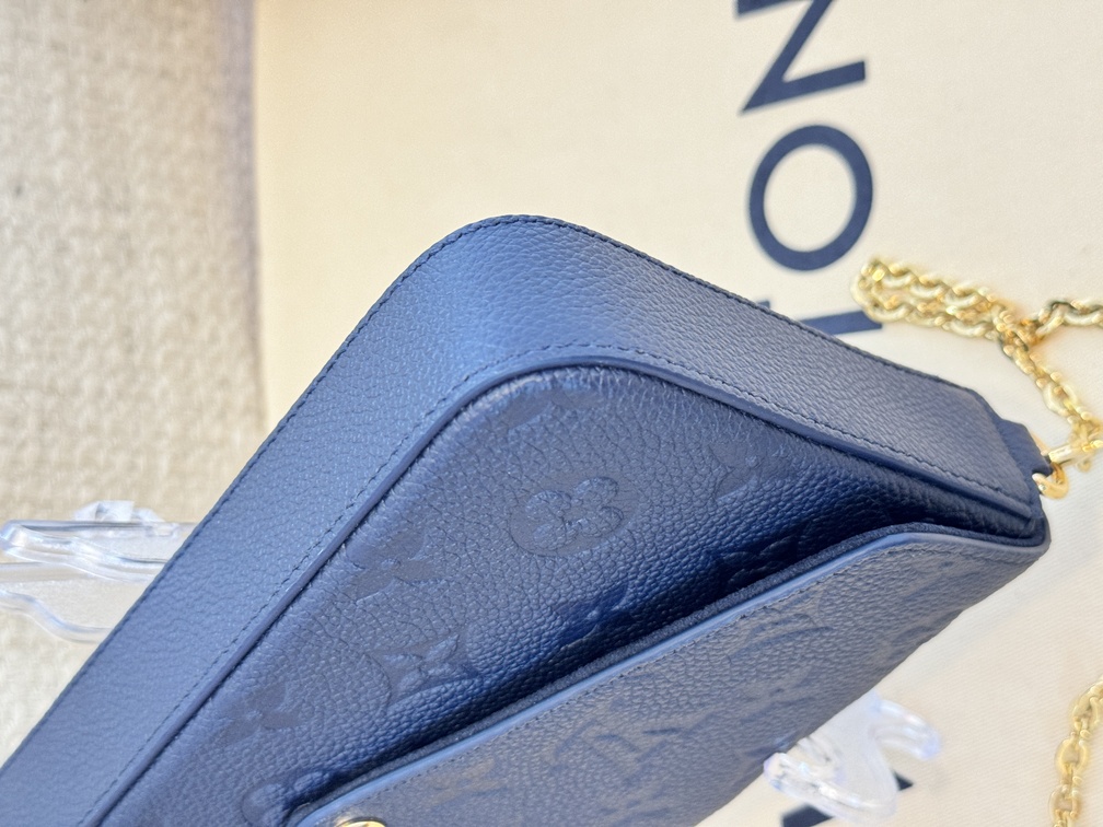 Felicie Pochette Empreinte Navy