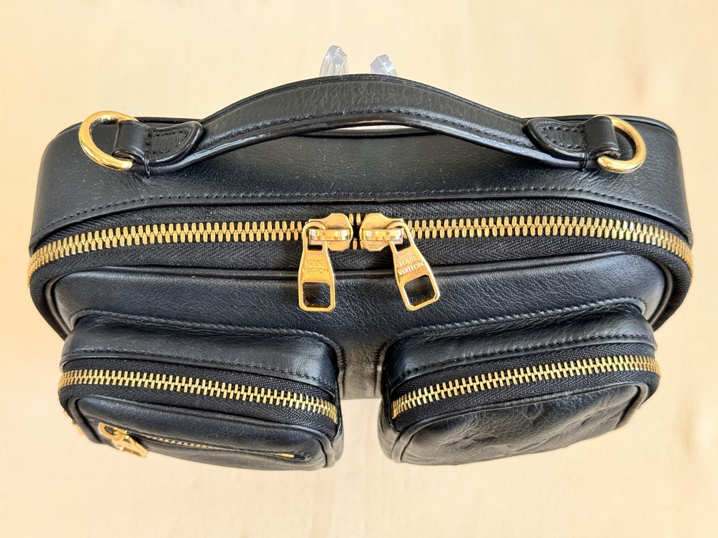 Utility Crossbody Leder schwarz