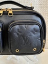 Utility Crossbody Leder schwarz