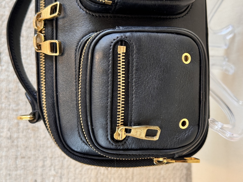 Utility Crossbody Leder schwarz