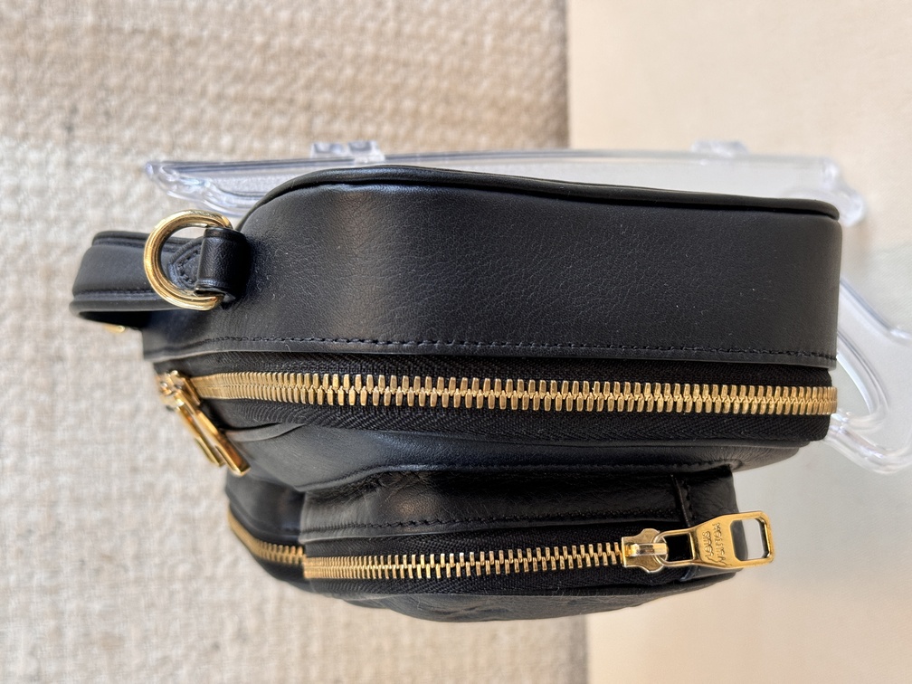 Utility Crossbody Leder schwarz