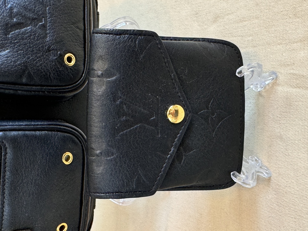 Utility Crossbody Leder schwarz