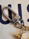 Taschenschmuck bagchain Fleur de Monogram