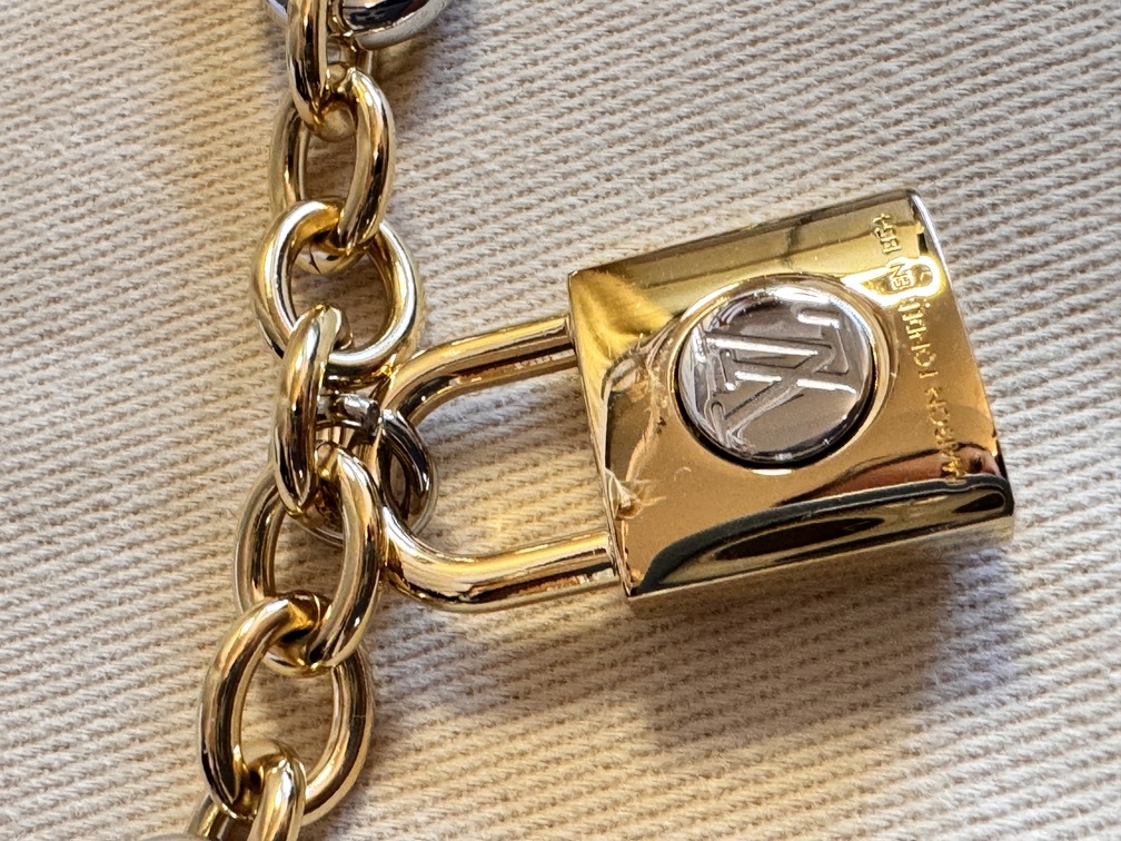 Taschenschmuck bagchain Fleur de Monogram