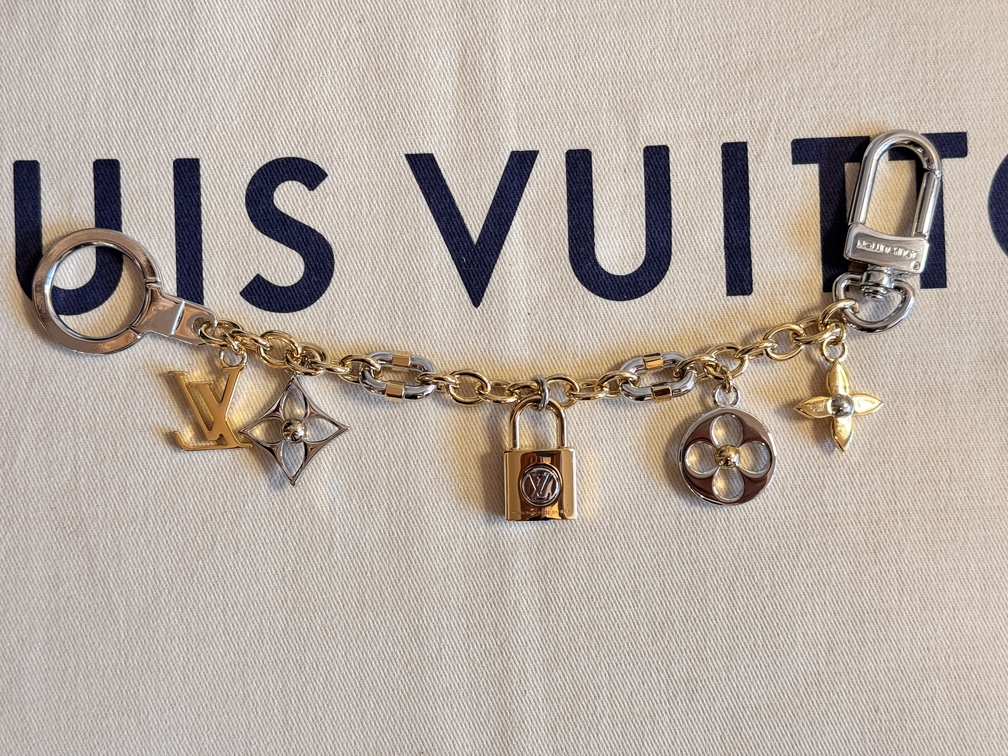 Taschenschmuck bagchain Fleur de Monogram
