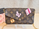 Felicie Monogram World Tour