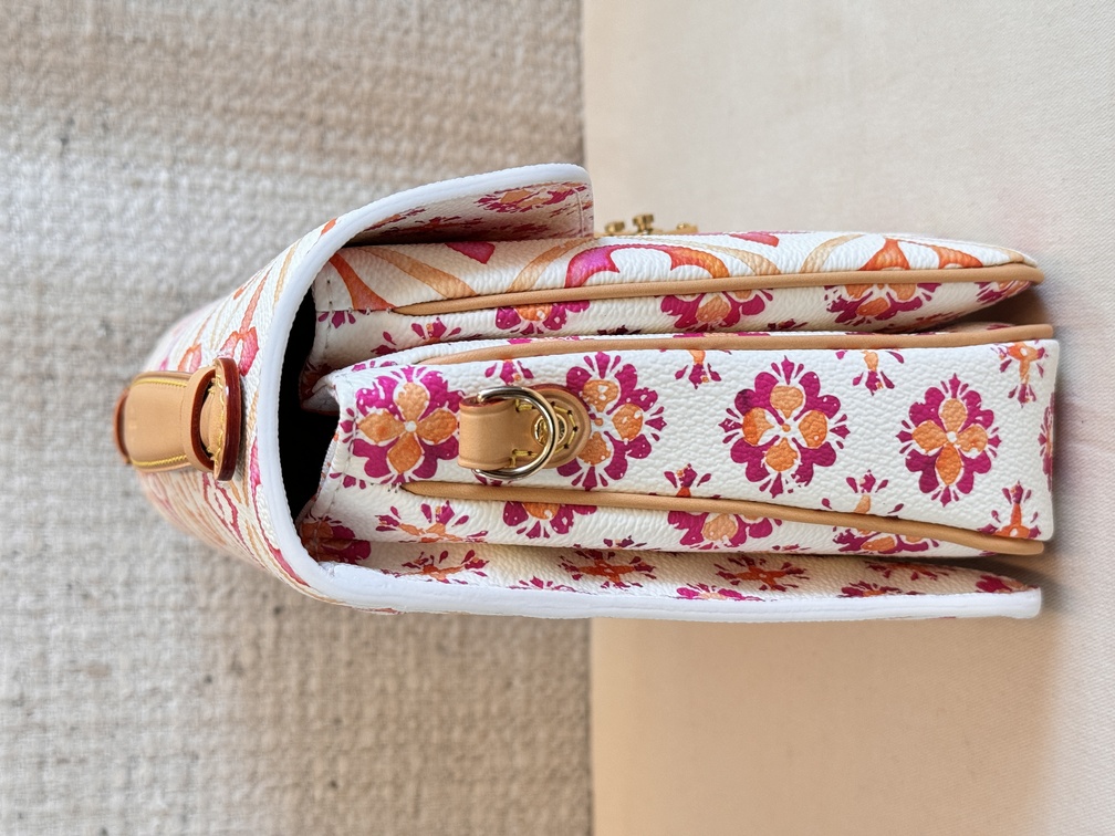Pochette Metis By The Pool coral