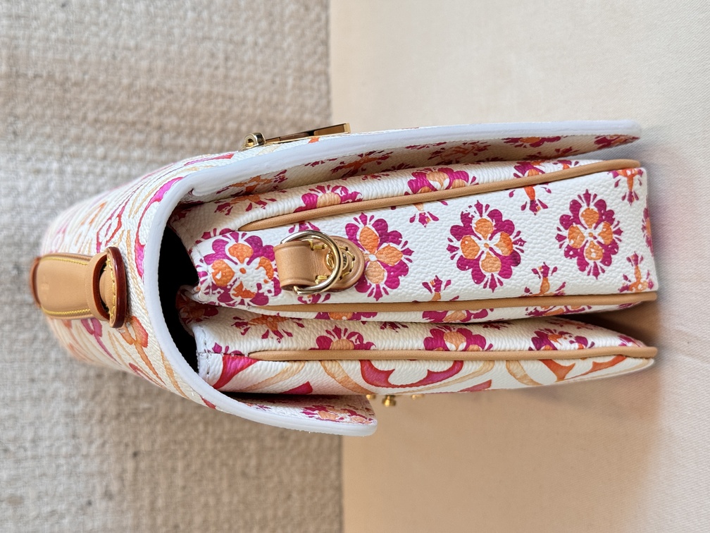 Pochette Metis By The Pool coral