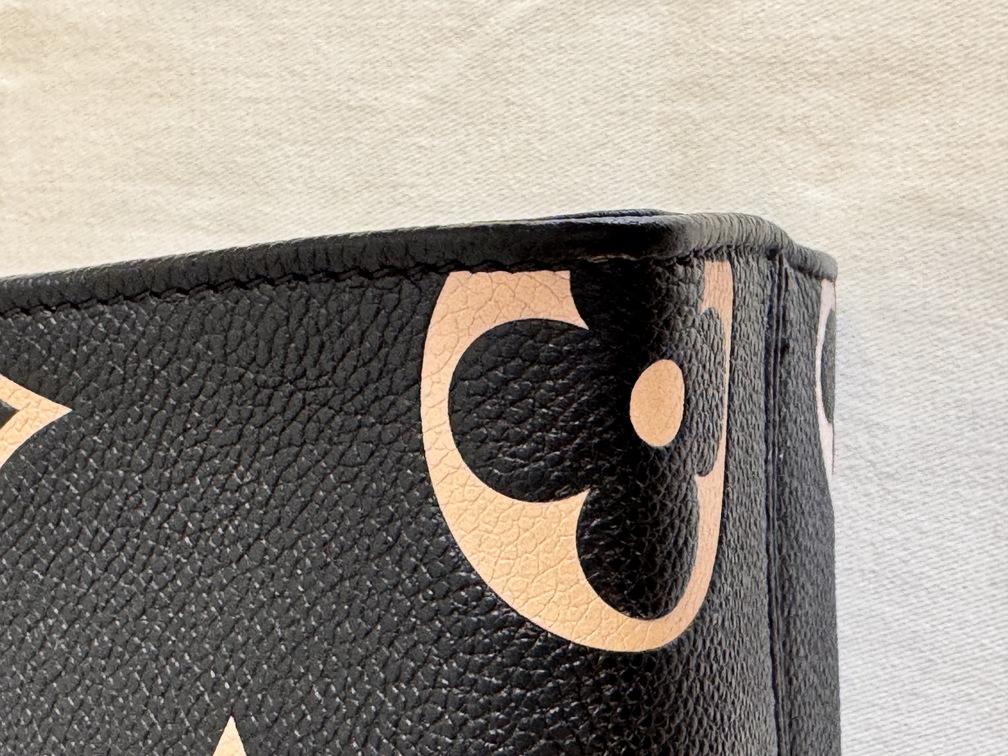 Onthego PM bicolor schwarz