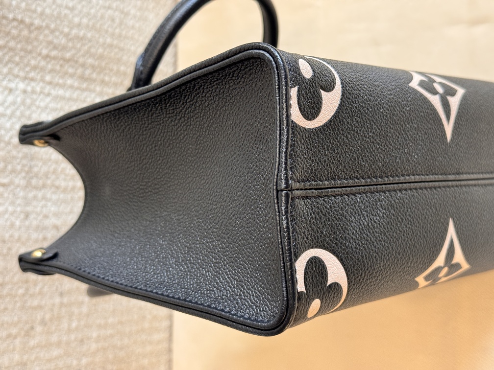 Onthego PM bicolor schwarz