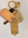 Taschenschmuck MONOGRAMOUFLAGE