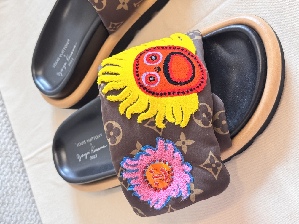 Sandalen Mules Kusama