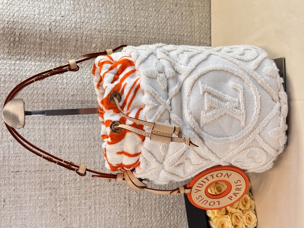 Bucket Bag LVacation