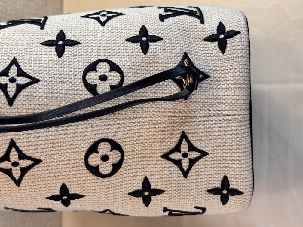 Neverfull MM Raffia