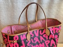 Neverfull GM Graffiti Pink