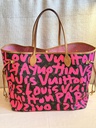Neverfull GM Graffiti Pink