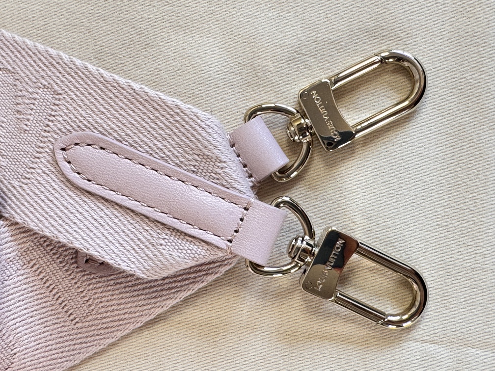 Bandouliere Coussin rose nude