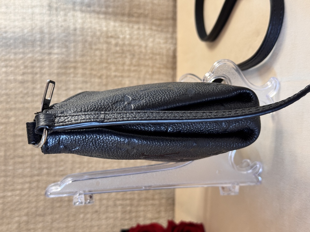 Pallas Clutch Empreinte