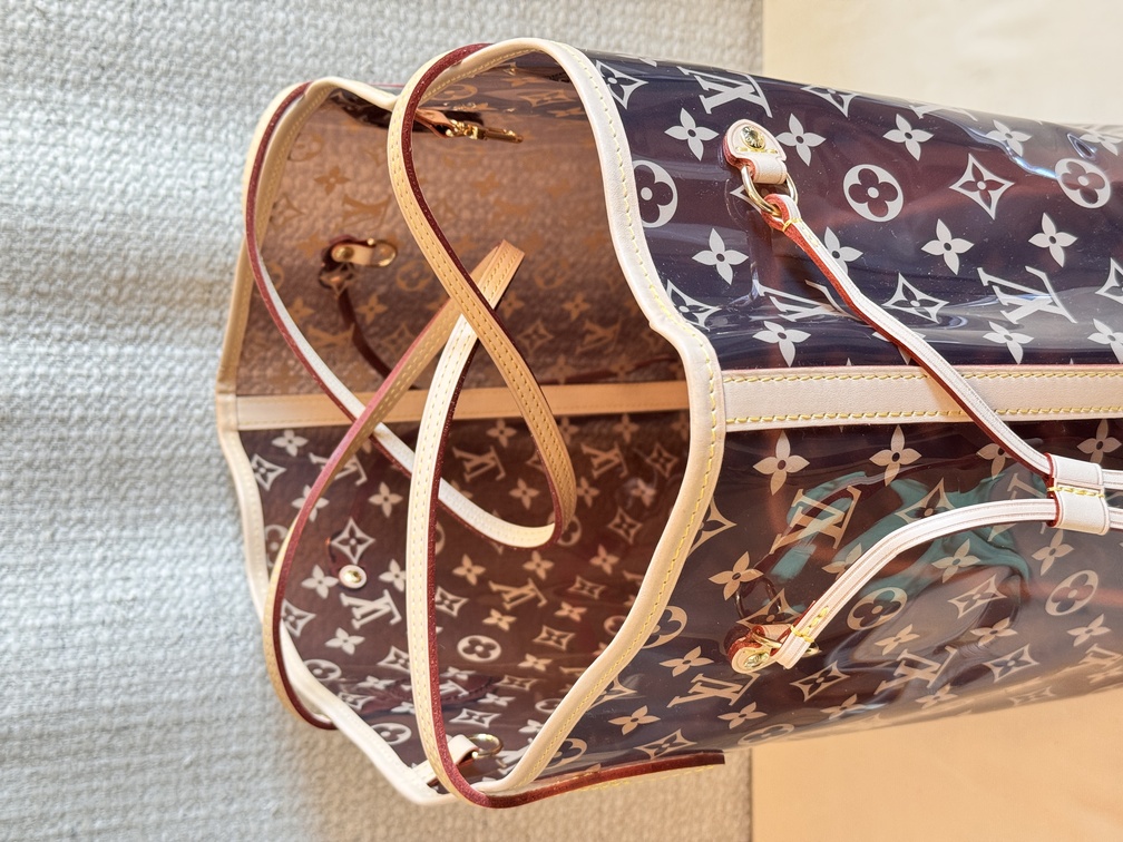 Neverfull Vinyl DUBAI