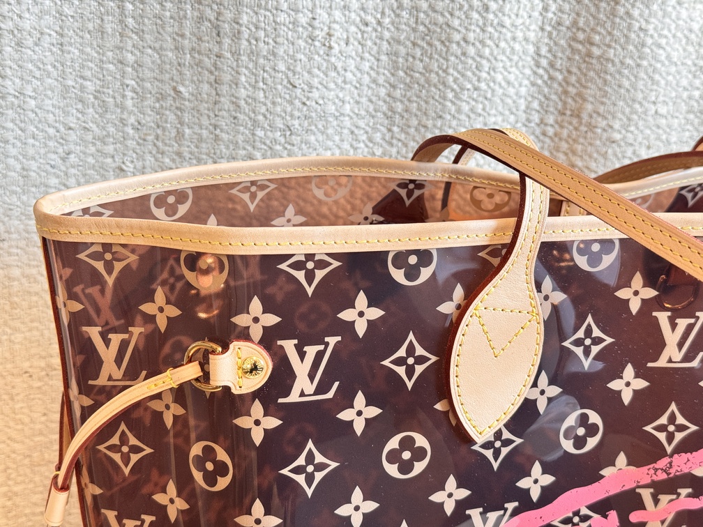 Neverfull Vinyl DUBAI