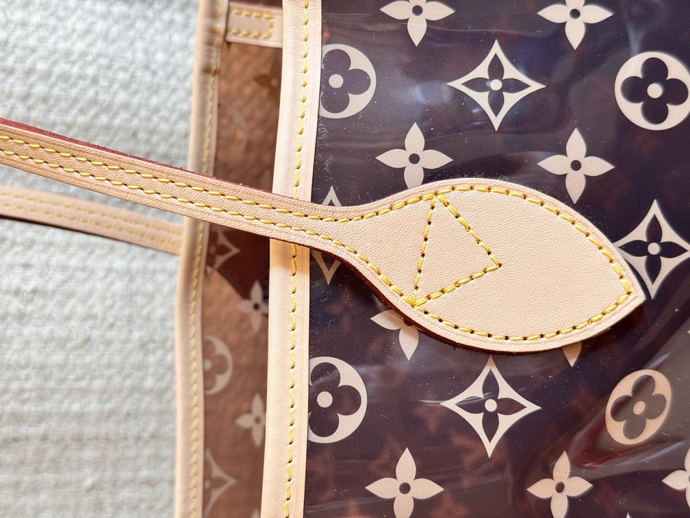 Neverfull Vinyl DUBAI