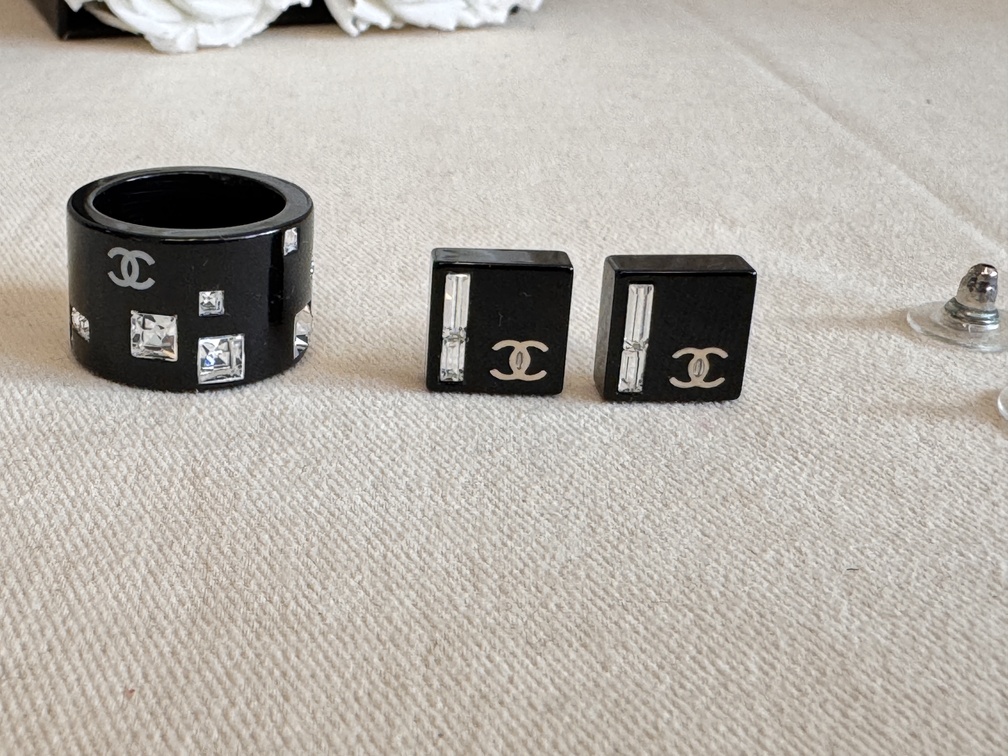 Chanel set Ring &amp; Ohrringe