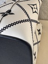 NeoNoe MM Embroidery