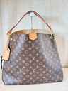 Graceful MM Monogram