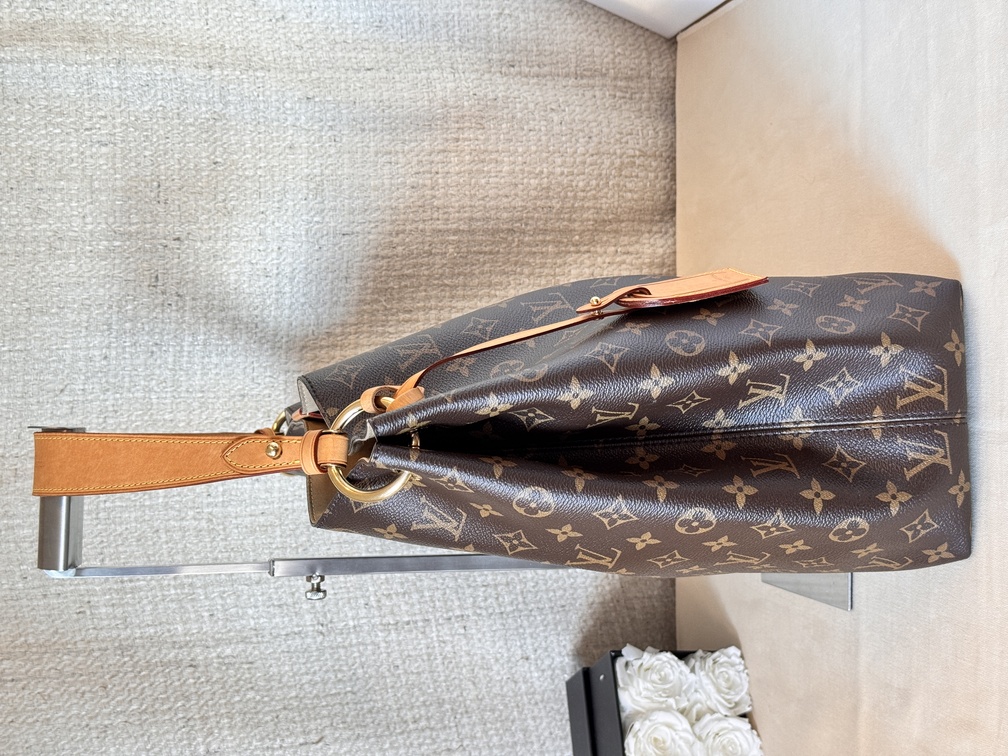Graceful MM Monogram