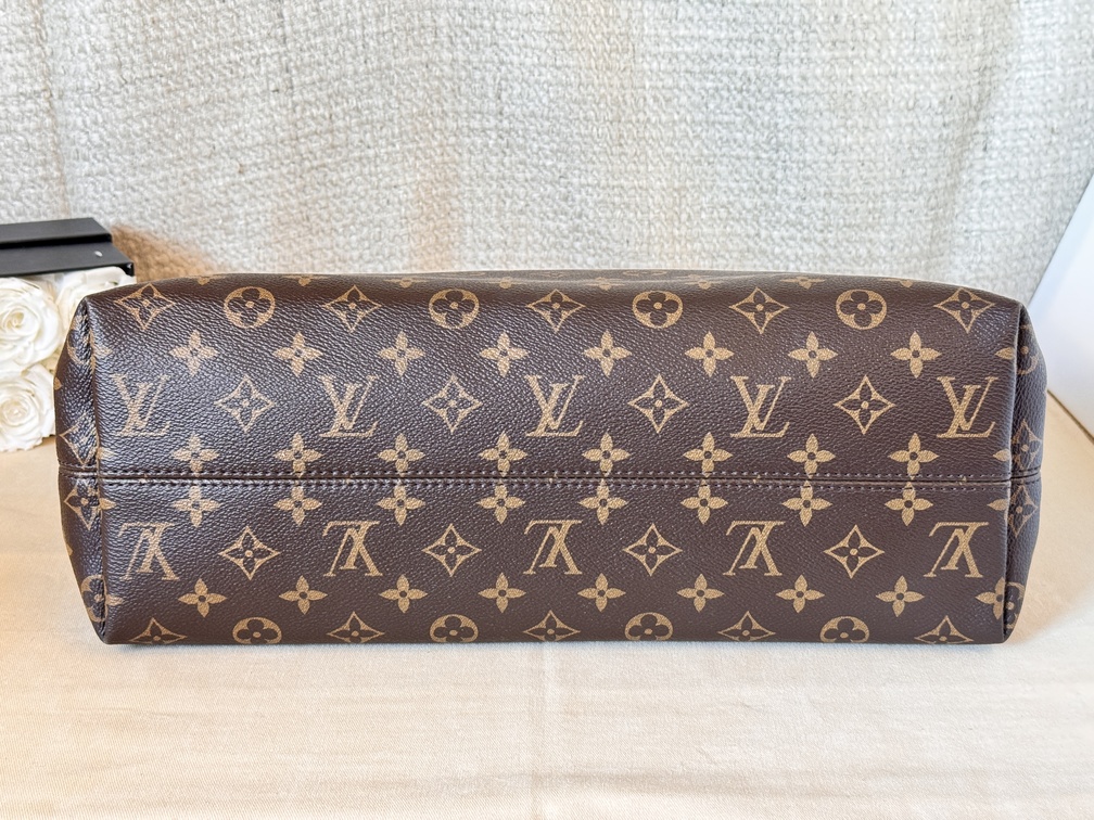Graceful MM Monogram