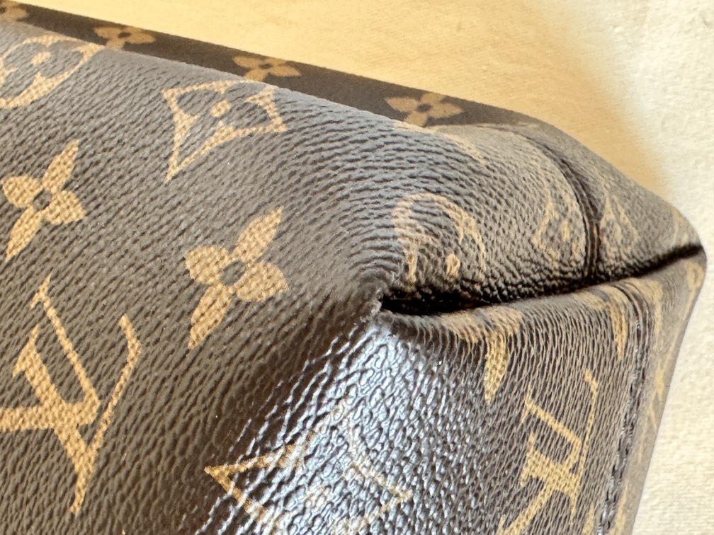 Graceful MM Monogram