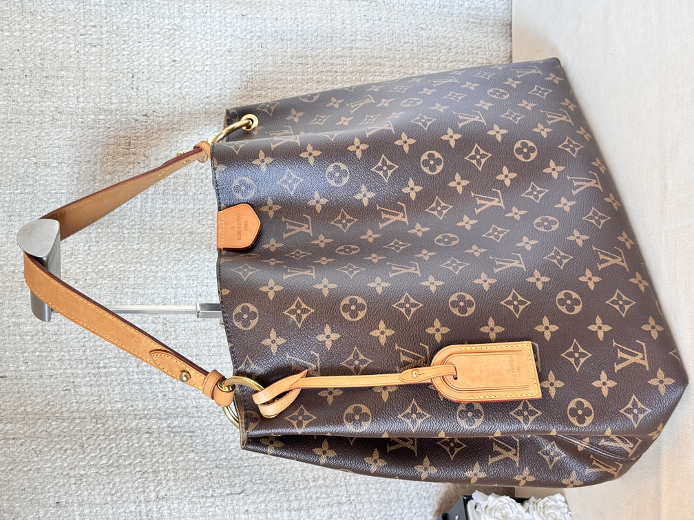 Graceful MM Monogram