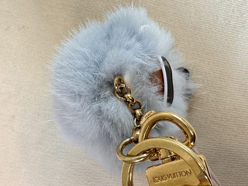 Taschenschmuck Vivienne Skier
