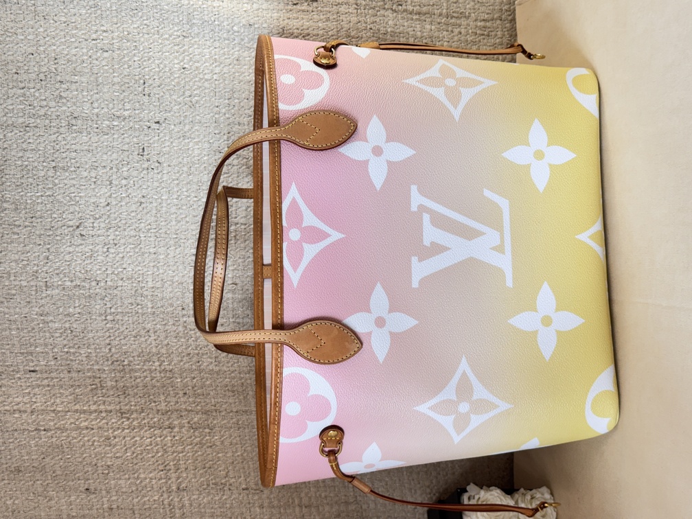 Neverfull By The Pool pink